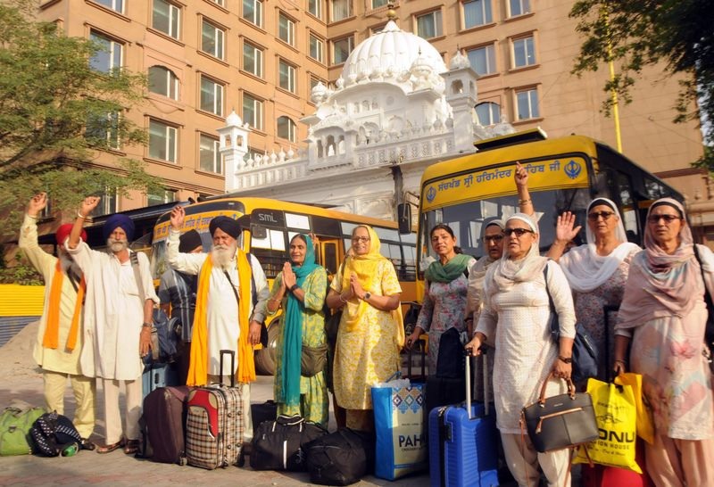 ਸ਼ਹੀਦੀ ਦਿਹਾੜਾ ਮਨਾਉਣ ਲਈ ਪੰਜ ਸੌ ਸ਼ਰਧਾਲੂਆਂ ਦਾ ਜੱਥਾ ਪਾਕਿ ਪੁੱਜਿਆ