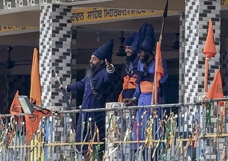 ਗੁਰਦੁਆਰੇ ਵਿੱਚ ਨਿਹੰਗਾਂ ਦੇ ਹੰਗਾਮੇ ਦਰਮਿਆਨ ਪ੍ਰਸ਼ਾਸਨ ਨੇ ਸਥਿਤੀ ਕਾਬੂ ਹੇਠ ਹੋਣ ਦਾ ਕੀਤਾ ਦਾਅਵਾ