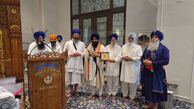 ਜਥੇਦਾਰ ਗੜਗੱਜ ਵੱਲੋਂ ਵਿਦੇਸ਼ ਵੱਸਦੀ ਸੰਗਤ ਨੂੰ ਪਾਵਨ ਸਰੂਪ ਵਿਦੇਸ਼ਾਂ ਵਿੱਚ ਭੇਜਣ ਲਈ ਪ੍ਰਣਾਲੀ ਹੋਰ ਸੁਖਾਲੀ ਕਰਨ ਦਾ ਭਰੋਸਾ