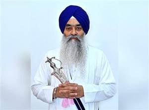 ਪੰਥਕ ਹਲਕਿਆਂ 'ਚ ਵੱਡੀ ਹਲਚਲ: ਸਿੱਖ ਰਹਿਤ ਮਰਿਆਦਾ ਦਾ 19 ਸਾਲ ਪਾਠ ਪੜ੍ਹਾਉਣ ਵਾਲੇ ਗਿਆਨੀ ਰਘਬੀਰ ਸਿੰਘ ਖ਼ੁਦ ਵਿਵਾਦਾਂ ਦੇ ਘੇਰੇ 'ਚ!