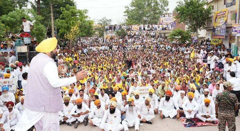 Day after Akal Takht directive for amendments, Punjab CM Bhagwant Mann strongly defends sacrilege law