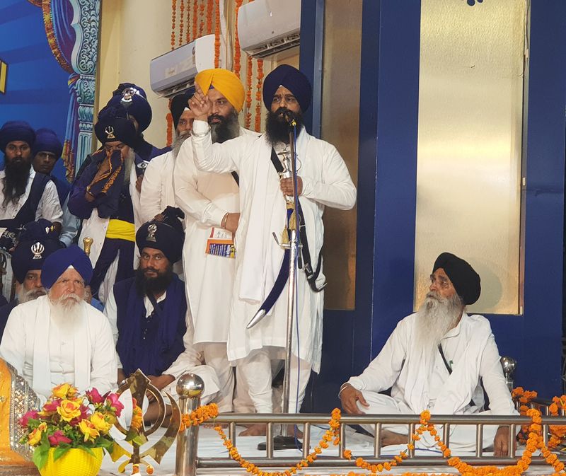 Close IT centres targeting Sikh bodies in 10 days: Jathedar to Punjab Govt