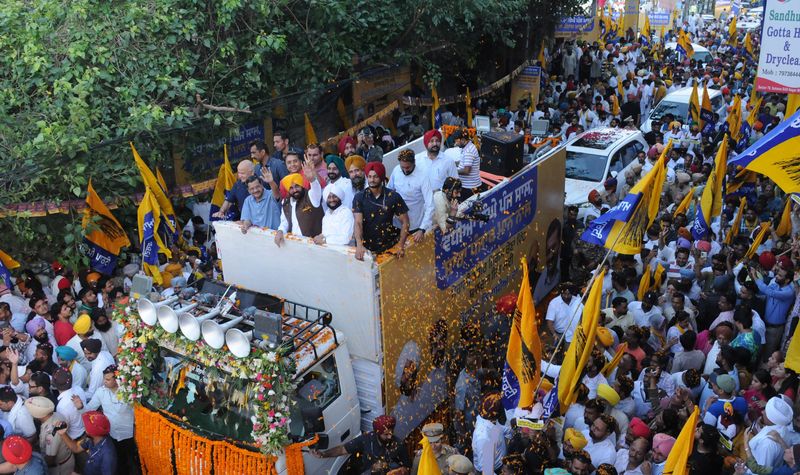 Akali Dal, BJP, Congress pushed Punjab into drug menace: Arvind Kejriwal